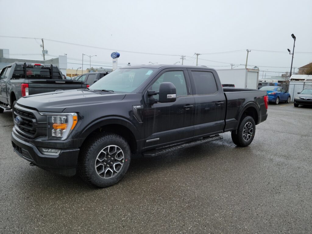 Ford F-150 Crewcab Powerboost 2022: 