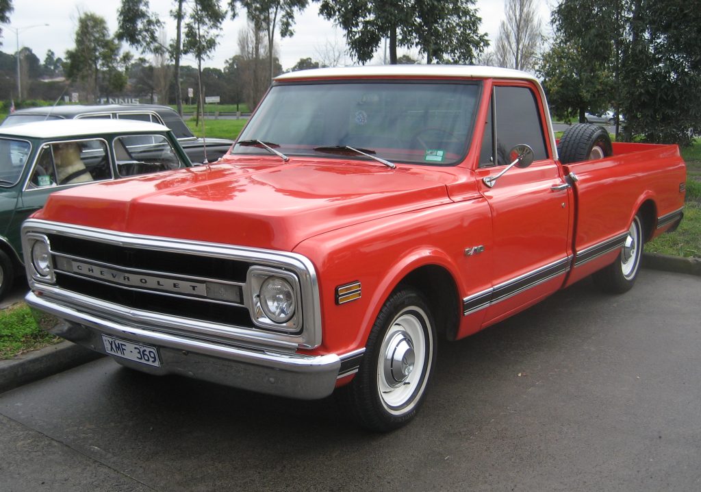 Le pickup entre dans la culture années 60–70 — Chevrolet C10 1970